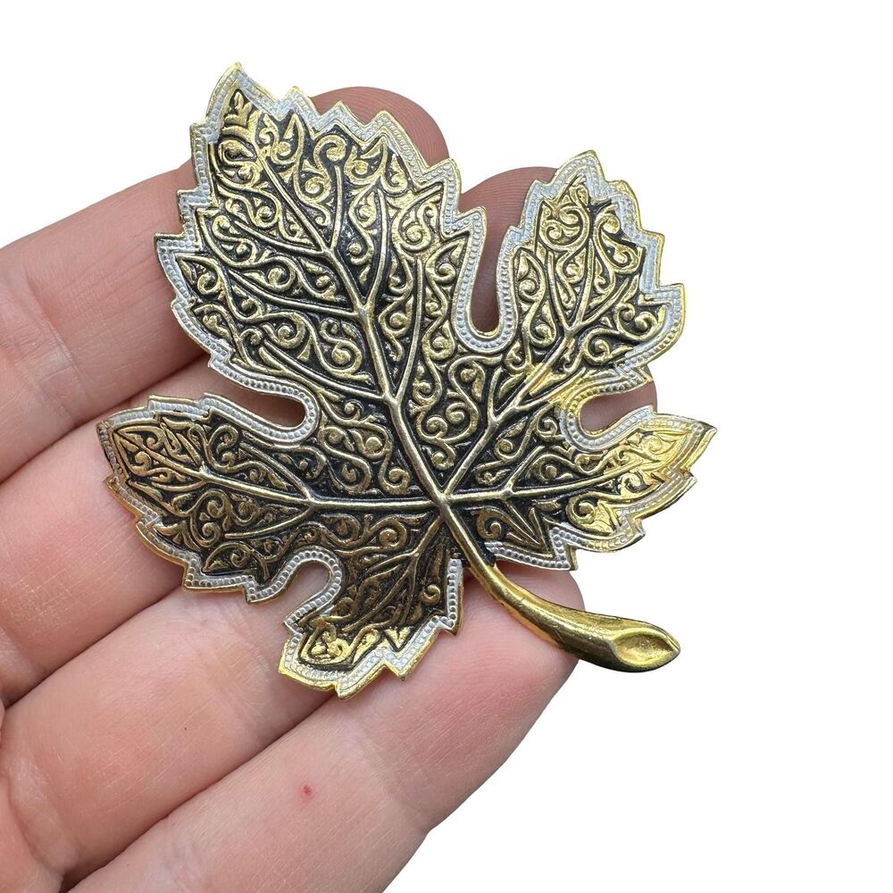 Vintage Jewelry Unique Leaf Brooch Pin